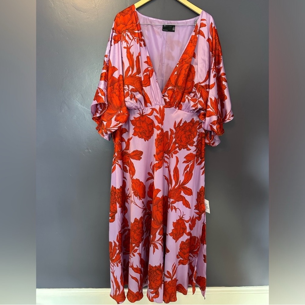 ASOS DESIGN CURVE Lilac Red Floral Satin Batwing Midi Dress Plus NWT Size 20